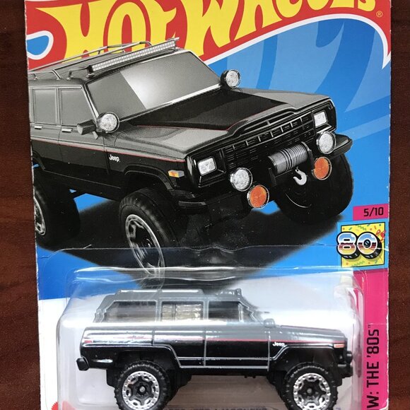 1988 	JEEP WAGONEER  HW: The 80s   HKG86-M7C5 Hot Wheels Diecast Car - Picture 1 of 2